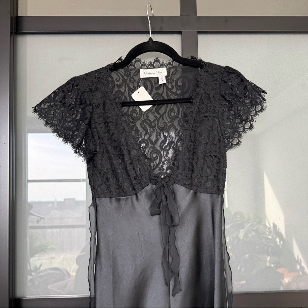 Christian Dior black satin nightgown - Picture 3 of 12